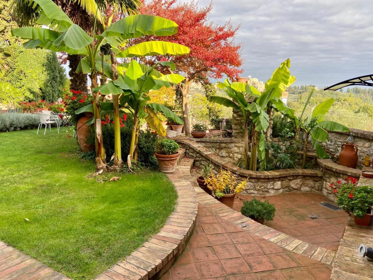 Bed & Breakfast Casale Gregoriano And Apartaments San Gimignano Bagian luar foto