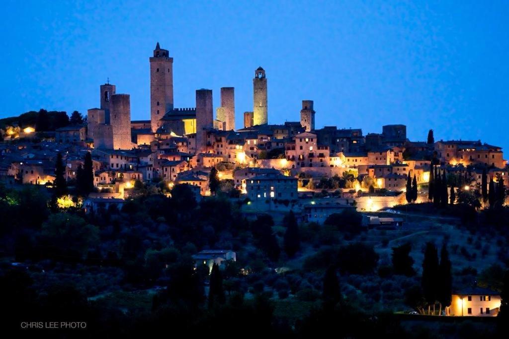 Bed & Breakfast Casale Gregoriano And Apartaments San Gimignano Bagian luar foto