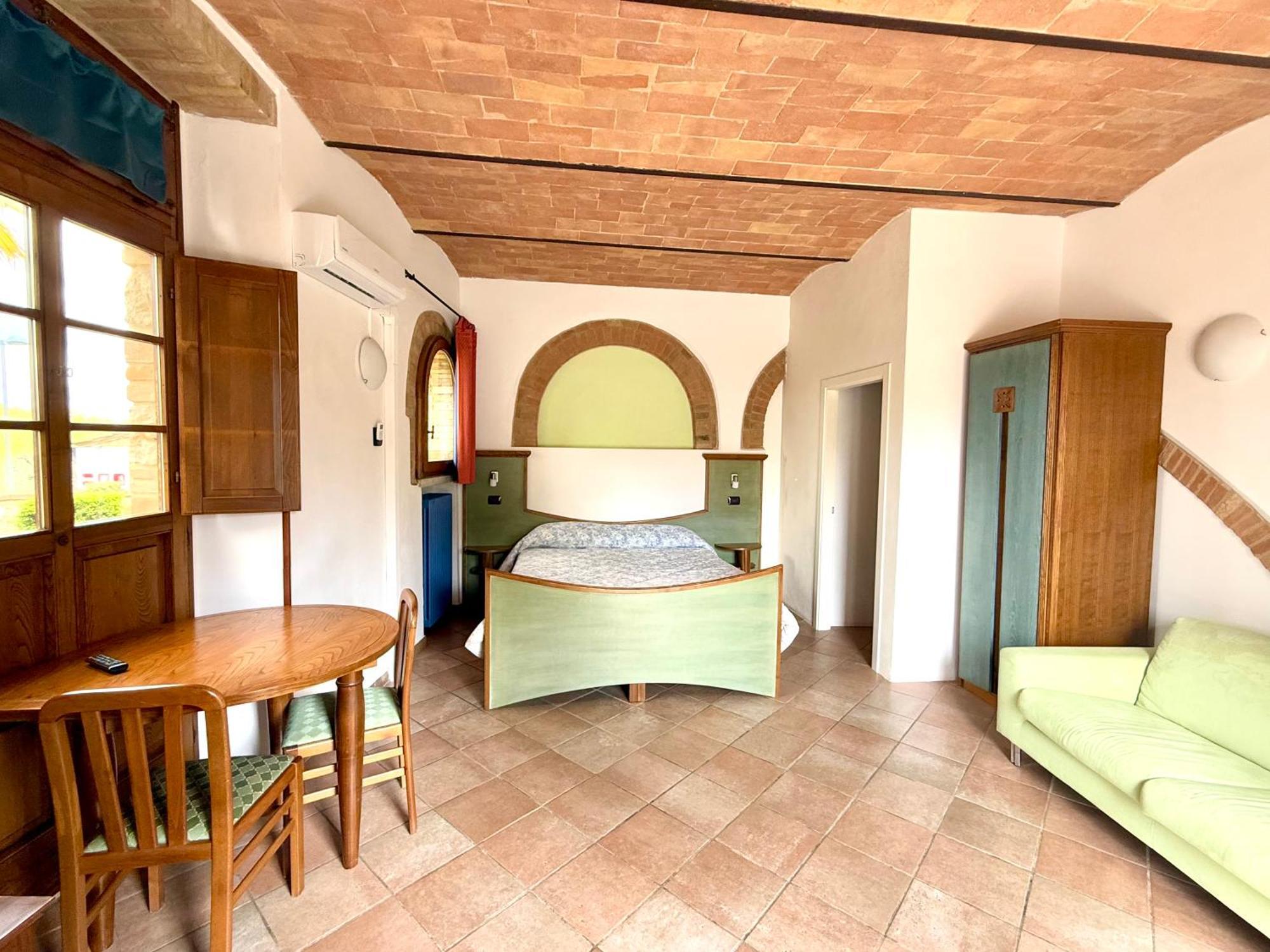 Bed & Breakfast Casale Gregoriano And Apartaments San Gimignano Bagian luar foto
