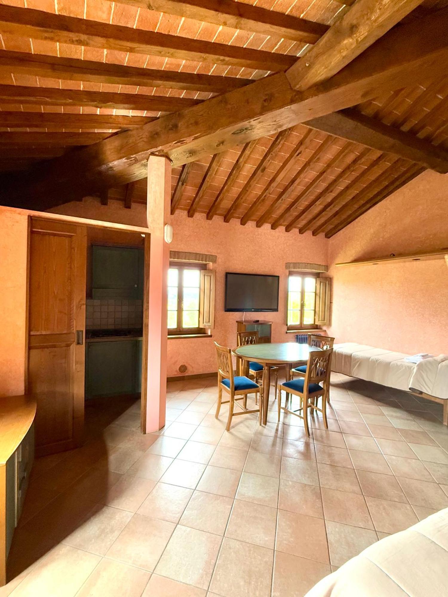 Bed & Breakfast Casale Gregoriano And Apartaments San Gimignano Bagian luar foto